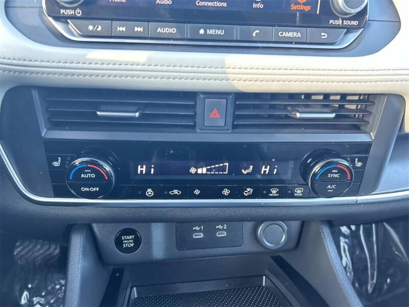 2025 Nissan Rogue SV