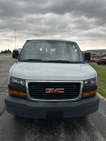2016 GMC Savana 2500