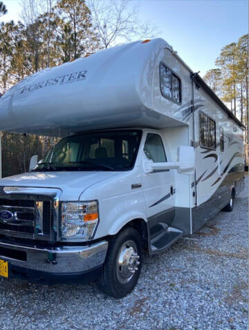 2015 Forest River Forester 3051S