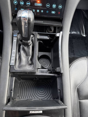 2019 Ford Taurus Limited