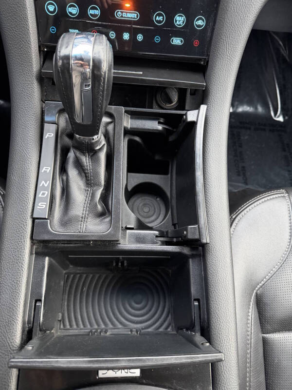 2019 Ford Taurus Limited