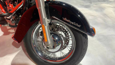 2017 Harley-Davidson FLSTC Heritage Softail Classic