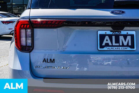 2025 Ford Explorer Platinum