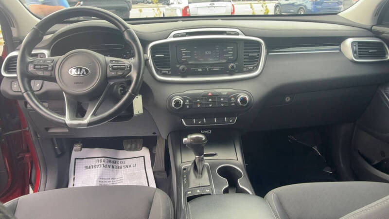 2016 Kia Sorento LX