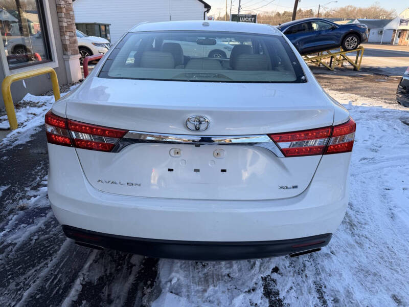 2014 Toyota Avalon XLE Premium