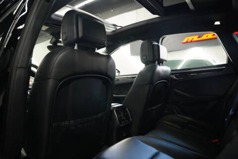 2018 Porsche Macan S