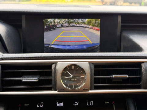 2017 Lexus IS 300