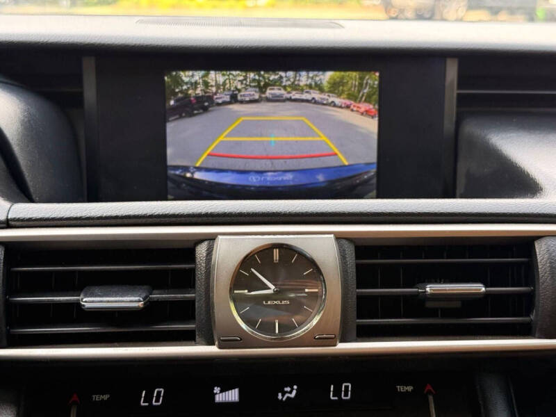 2017 Lexus IS 300