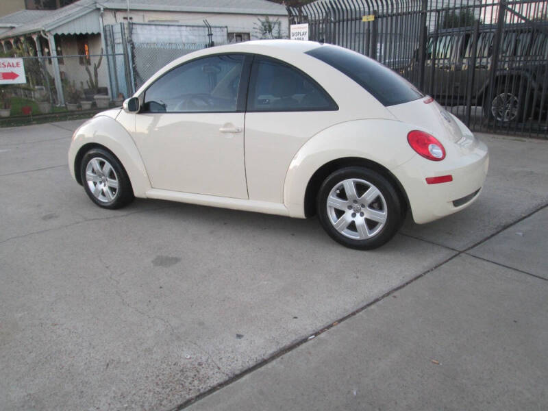 2007 Volkswagen New Beetle 2.5