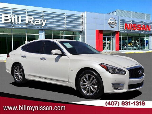 2016 Infiniti Q70 3.7