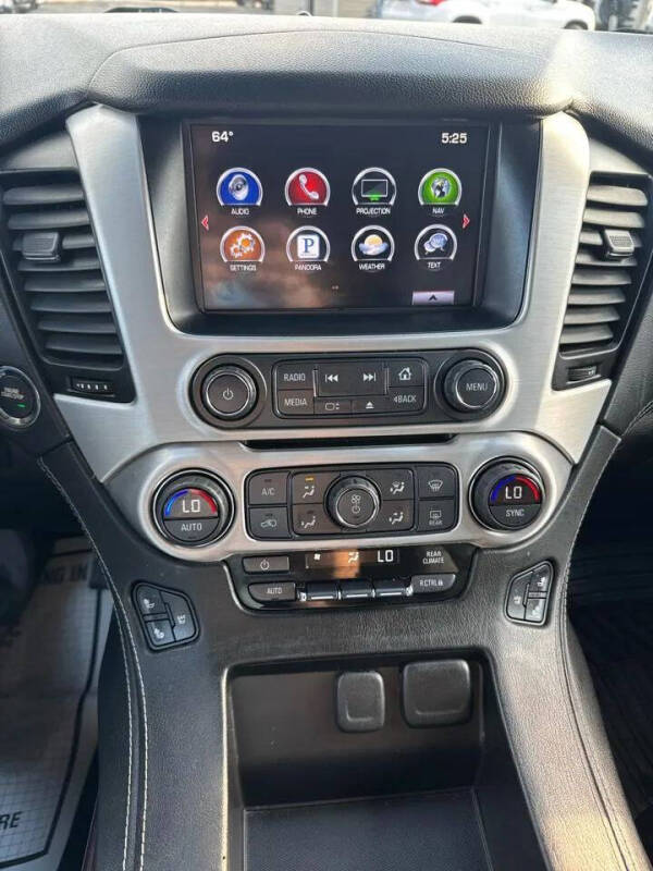 2016 GMC Yukon XL SLT