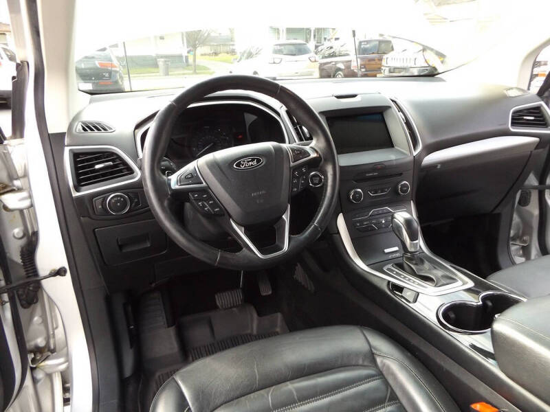 2017 Ford Edge SEL