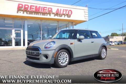 2014 MINI Hardtop for sale at PREMIER AUTO IMPORTS - Temple Hills Location in Temple Hills MD