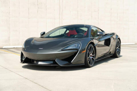 2017 McLaren 570GT