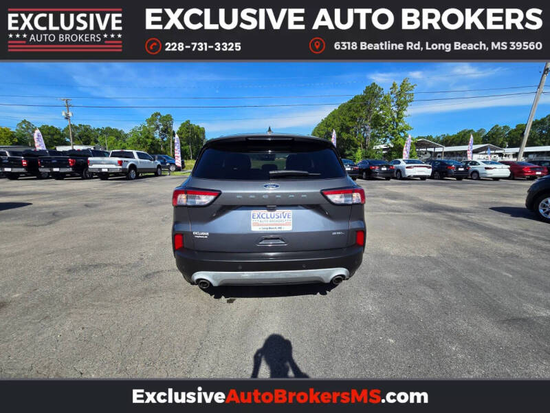 2022 Ford Escape SEL