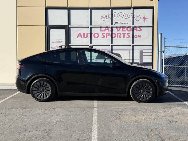 2023 Tesla Model Y Long Range