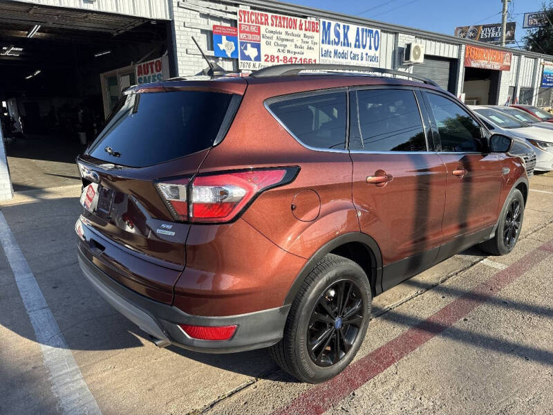 2018 Ford Escape SE