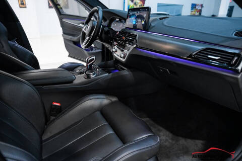 2023 BMW M5
