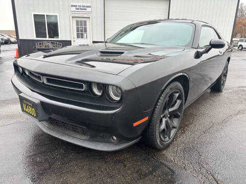 2015 Dodge Challenger SXT Plus