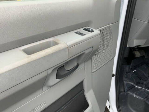 2025 Ford E-Series