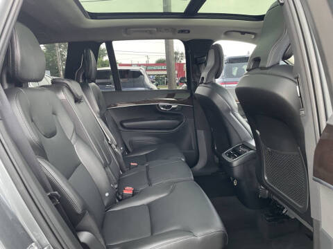 2019 Volvo XC90 T5 Momentum