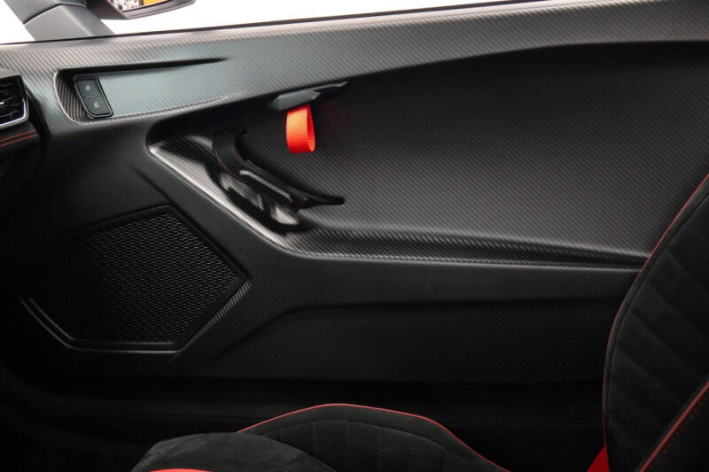 2022 Lamborghini Huracan STO