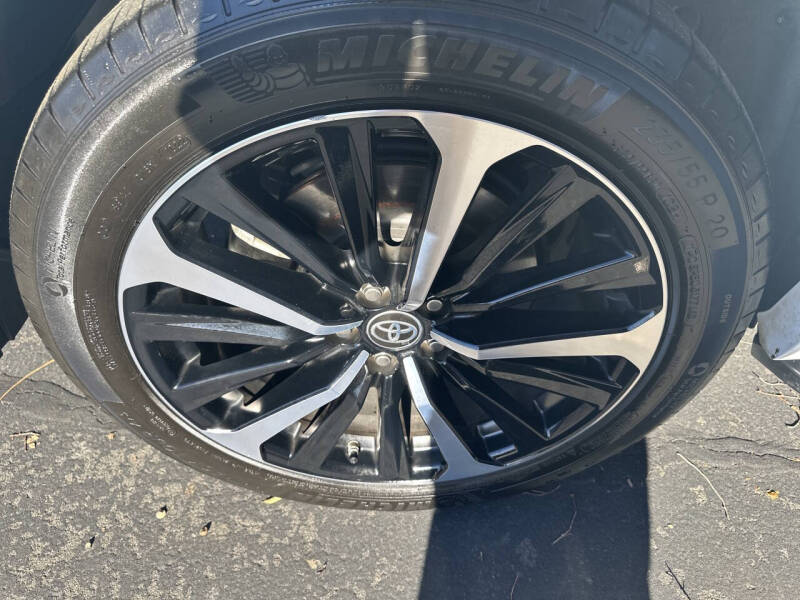 2021 Toyota Highlander XSE