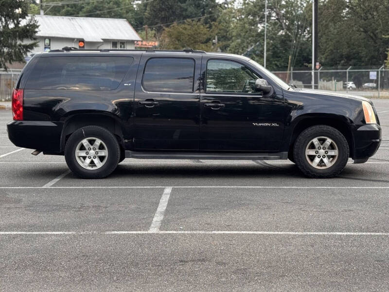 2011 GMC Yukon XL SLT