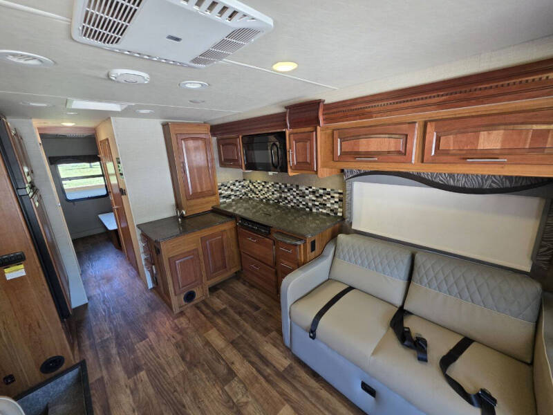2017 Jayco Precept