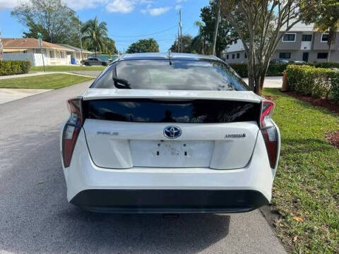 2017 Toyota Prius Two