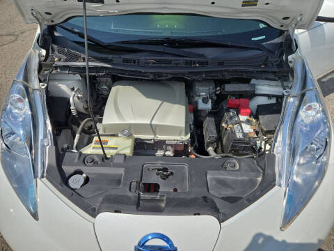 2017 Nissan LEAF S