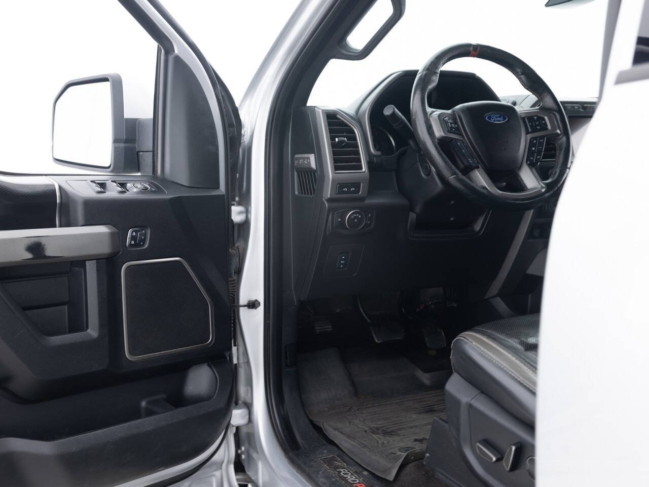 Used Car 2018 Ford F-150  Raptor 4x4 4dr Supercrew 5.5 Ft. Sb For Sale Under $40,000 In Coal City, Illinois