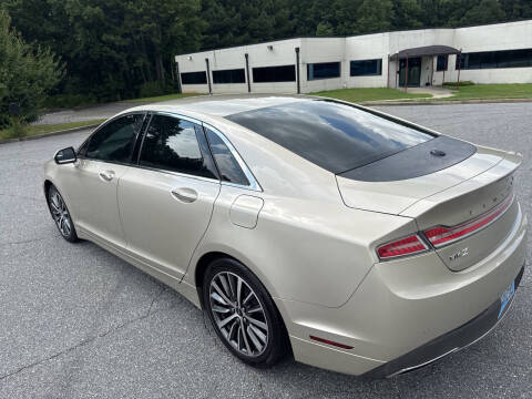 2017 Lincoln MKZ Select
