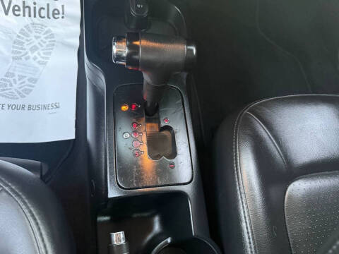 2010 Volkswagen New Beetle Base PZEV