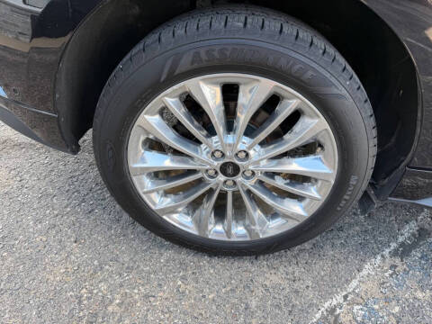 2020 Ford Edge Titanium