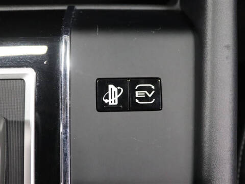 2024 Mitsubishi Outlander PHEV SE