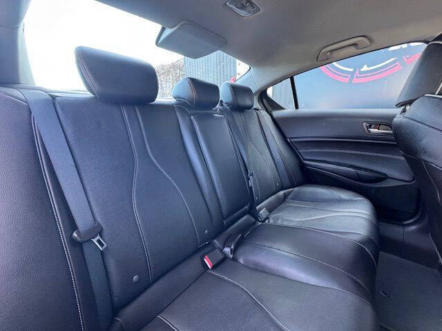 2020 Acura ILX w/Premium