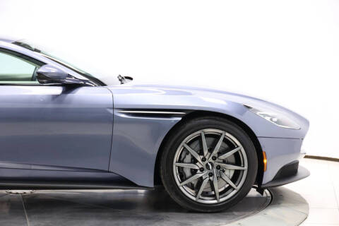 2019 Aston Martin DB11 V8
