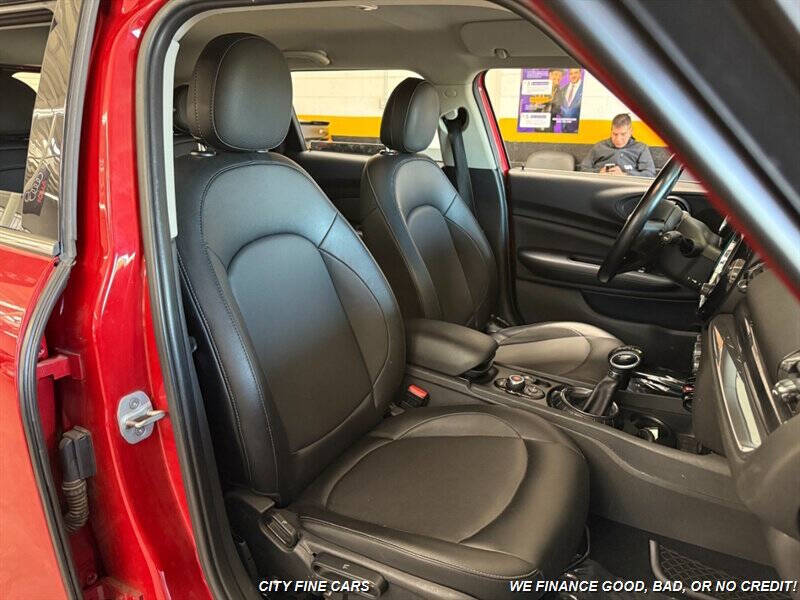 2017 MINI Clubman Cooper
