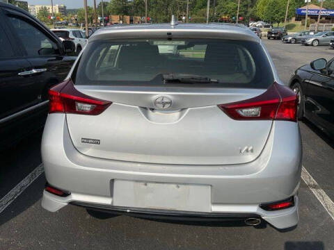 2016 Scion iM