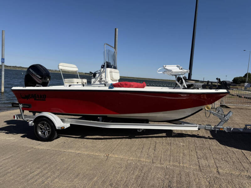 2015 Mako 19 CPX