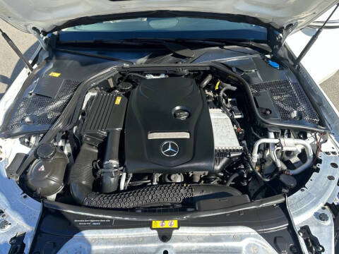 2016 Mercedes-Benz C-Class