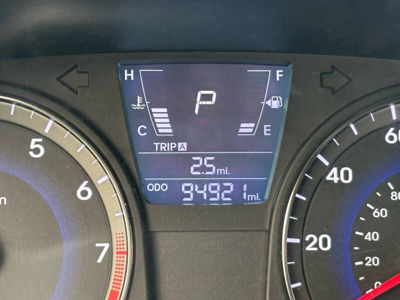 2013 Hyundai Accent SE