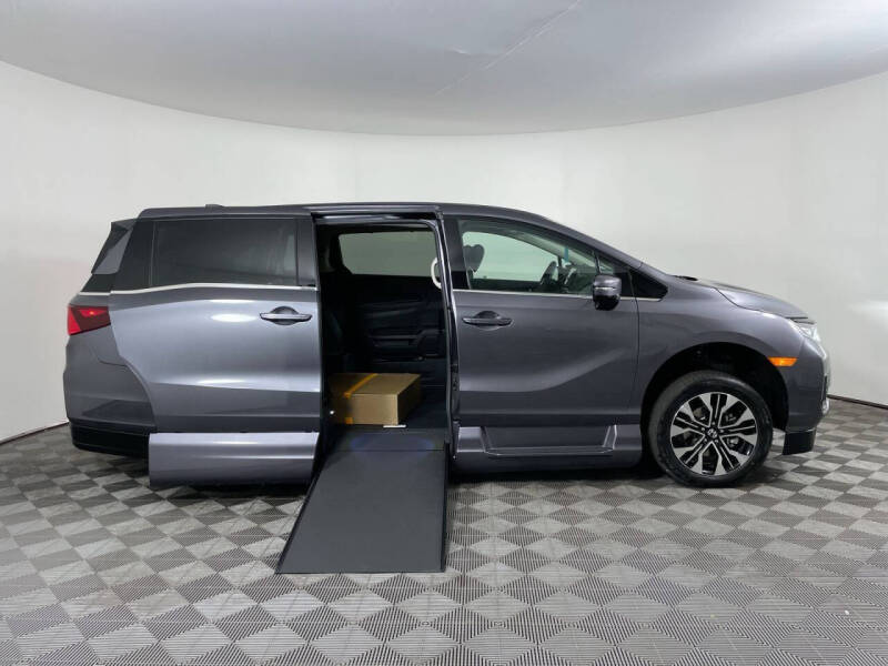 2025 Honda Odyssey Elite