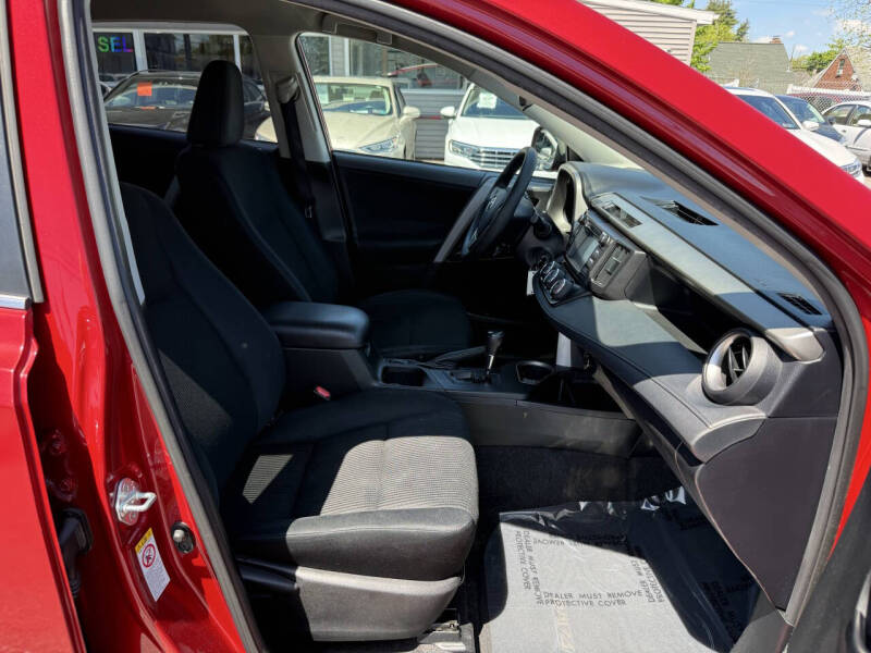 2016 Toyota RAV4 LE