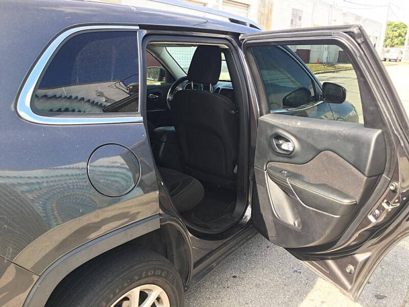 2016 Jeep Cherokee Latitude 75th Anniversary