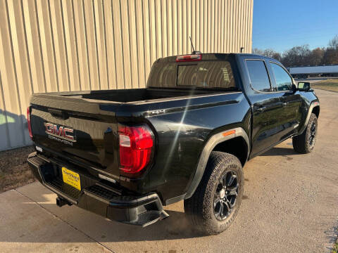 2023 GMC Canyon Elevation