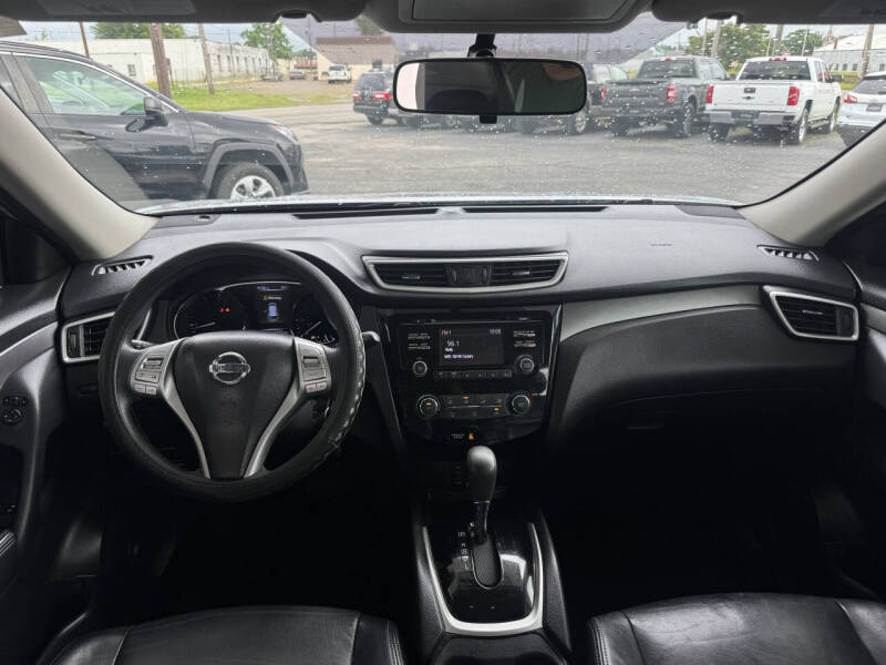 2016 Nissan Rogue S