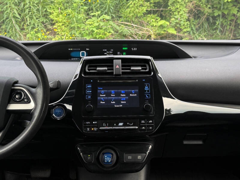 2016 Toyota Prius Two