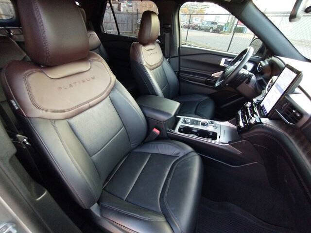 2021 Ford Explorer Platinum